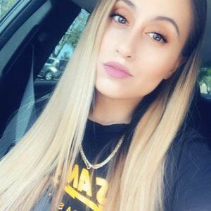 Meet your Posher, Dulce